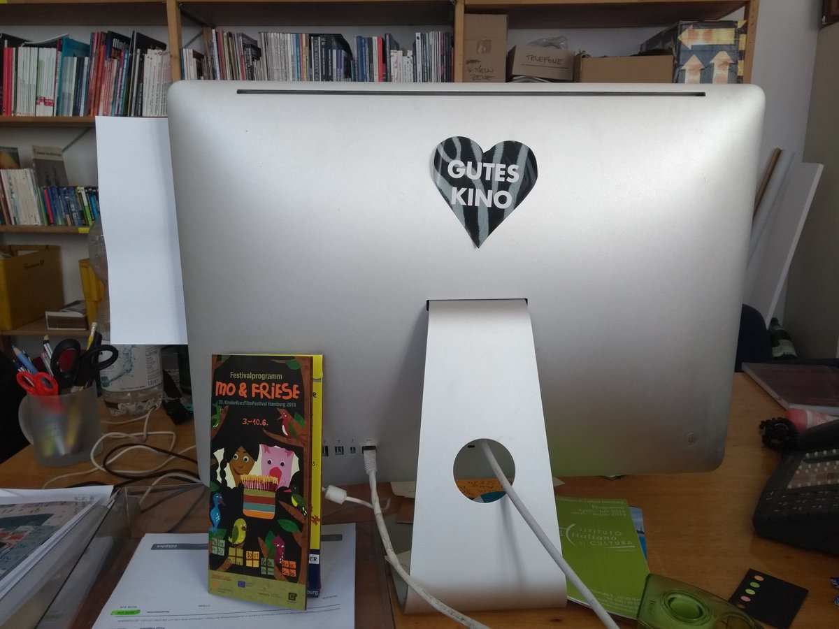 Heute, 3. Juni, feiern die KollegInnen vom Mo&amp;Friese KinderKurzFilmFestival Hamburg um 15 Uhr ihre große Eröffnungsparty in den Zeise Kinos! Schaut vorbei, neben einem magischen Filmprogramm gibt es auch eine Bastelparty! #moundfriese #kinderkurzfilmfestival #hamburg #festival