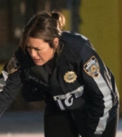 clairekerrbear's tweet photo. @UniversalTVUK 10pm #SVUFinale
S19 Ep24 #RememberMeToo 😢😭
@Mariska
@FINALLEVEL
@KelliGiddish
@PeterScanavino
@philipwinchestr https://t.co/XsVyWK4pm7