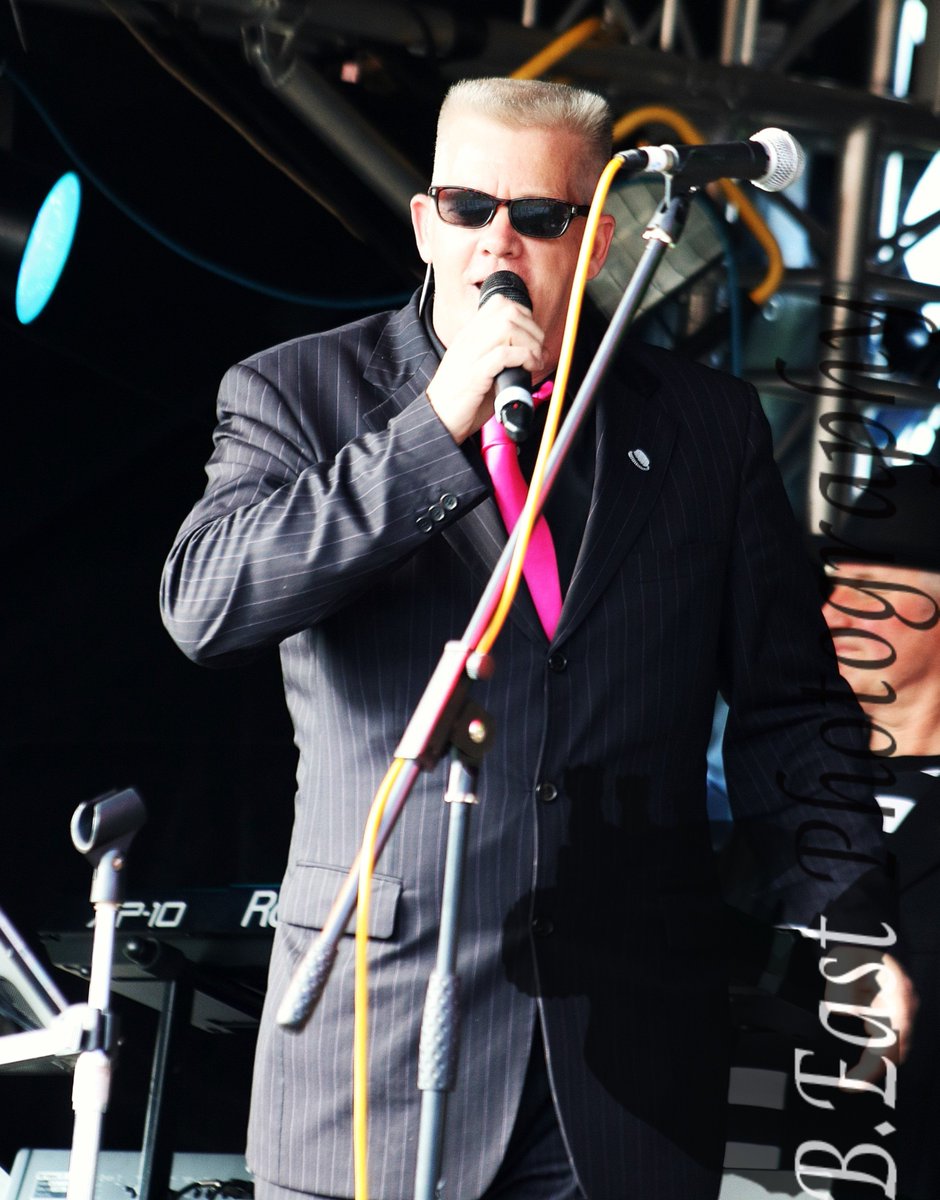 BMEastPhotos's tweet photo. @Sodfest2018 at @TSods 
#Photos from #Nuttyness and Tribute - Part 1
Link: https://t.co/IX5Z00R18v
#SodFest #SodFest2018 #ChippingSodbury #music #festival https://t.co/hHGZMwQTON