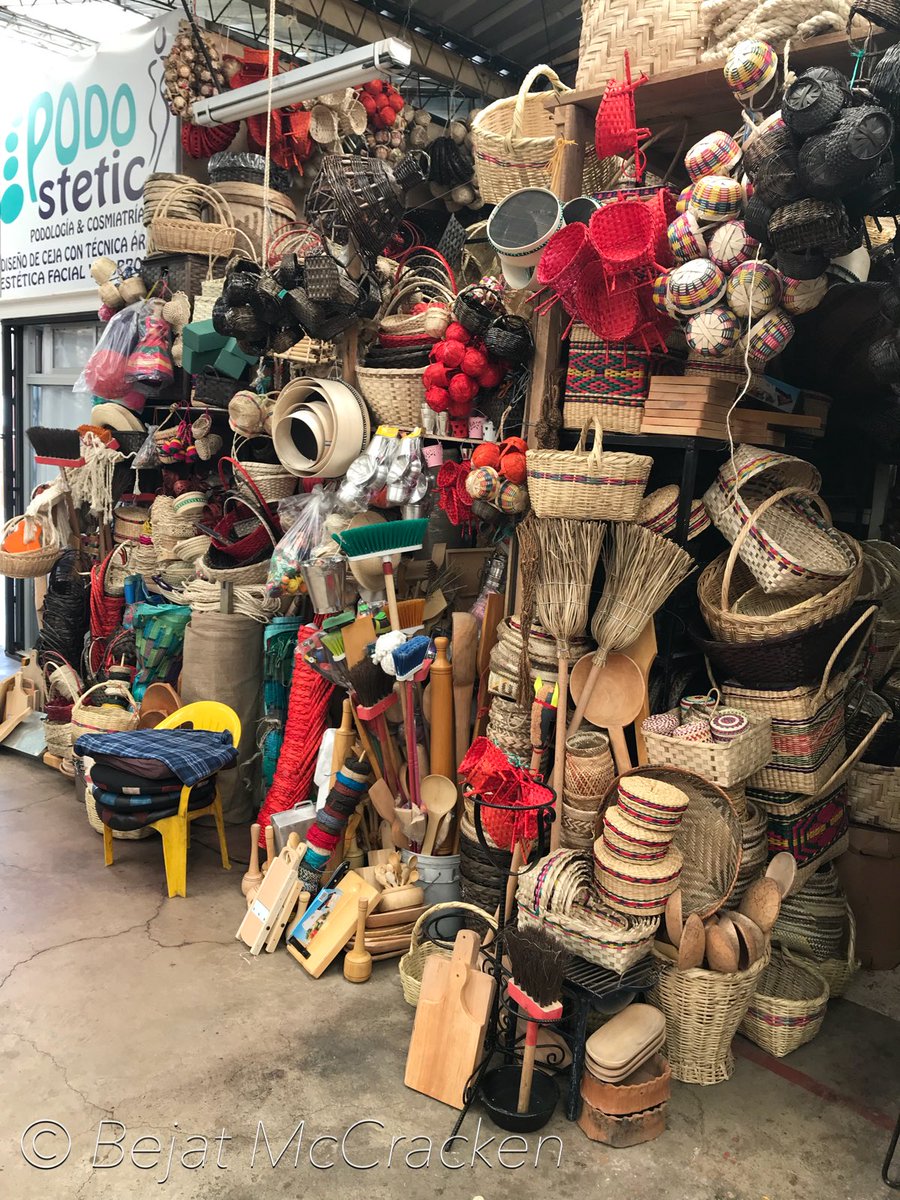 Baskets and other natural fiber woven products in Santa Clara Market located in Quito, Ecuador. #Baskets #Rugs #NaturalFiber #Artisan #ArtisanWares #Art #ArtMarket #ArtisanMarket #Culture #Shop #ElMercado  #SantaClara #ElMercadoSantaClara #Quito #Ecuador