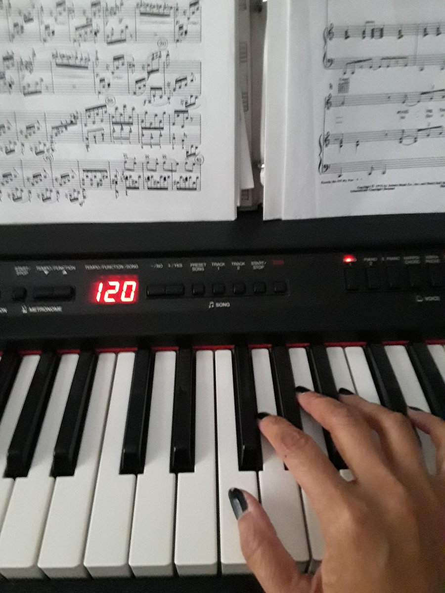 EarperFoodie's tweet photo. It's a wet and dreary day. Perfect time to get back on the music train to pass the time. #rustyfingers #scales #practicemakesperfect https://t.co/1ld0sbcjf4