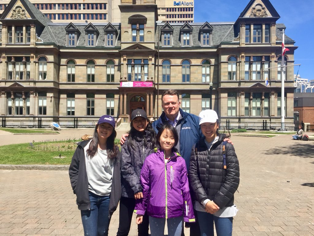 Great to see lots of folks out enjoying <a href="/DoorsOpenHFX/">Doors Open Halifax</a> this weekend - tons of tours happening all over the city until 4pm #DoorsOpenHFX