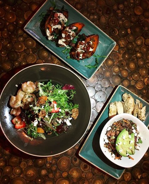 WalkingMatters's tweet photo. Lunch always tastes better on @steelite π
#TabletopMatters
#lunch #craft #yum #foodie #chefs #clevelandfoodie #clevelandfood #clevelandchefs @steeliteusa https://t.co/ivj6fOohTb