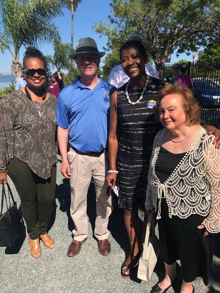 DADianaBecton's tweet photo. Good Morning! 🌤️ #ItsANewDay We had a great time speaking with voters in Antioch yesterday alongside Oakley City Councilwoman Sue Higgins. Thank you for the invite Congressman @RepMcNerney! Every Vote Counts!! #Becton4DA #VoteJune5th #ContraCostaCounty https://t.co/0nvRzLWW4k