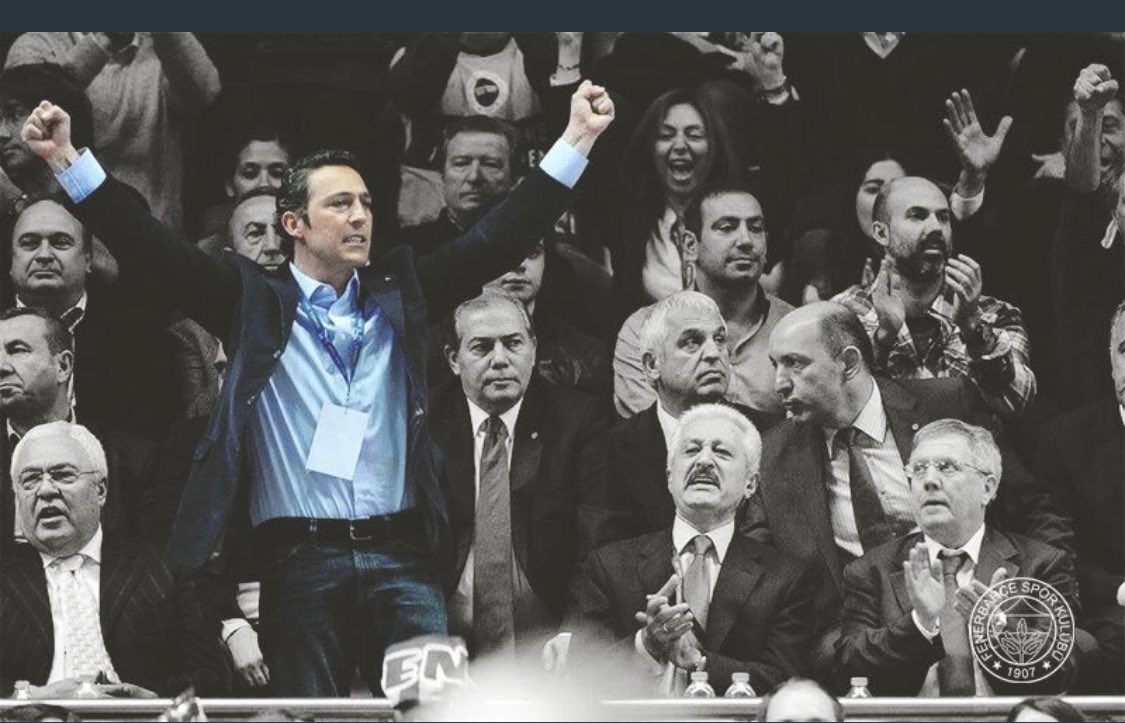 rahsangulsan's tweet photo. Mafyavari, hep bir hayali düşmanla savaşılan, zart- zurt hareketleri karizma sayan yönetim anlayışı tarih oldu bugün! Varsın Fenerbahçe’m şampiyon olmasın. Ama yeniden Fenerbahçe’m artık benim o! Ali Koç ile başlayan değişim işaret fişeği olsun. Hoşgeldin Ali Koç Başkan’ım! https://t.co/O66pLlStjM