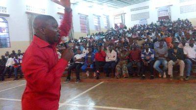 MichelMoto1's tweet photo. #BUKAVU02Juin
#UNC @amatobayu #Bayubasire accuse la MP d’être derrière le complot pour le démembrement du Sud -Kivu. https://t.co/DcUxWq7tDG https://t.co/P4Mei9G5iM