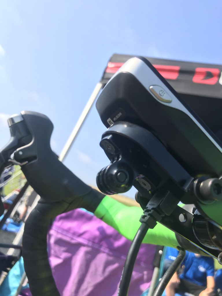 k_itsuki1022's tweet image. 充電できます！

#RECMOUNTS
#type19 
#type1919