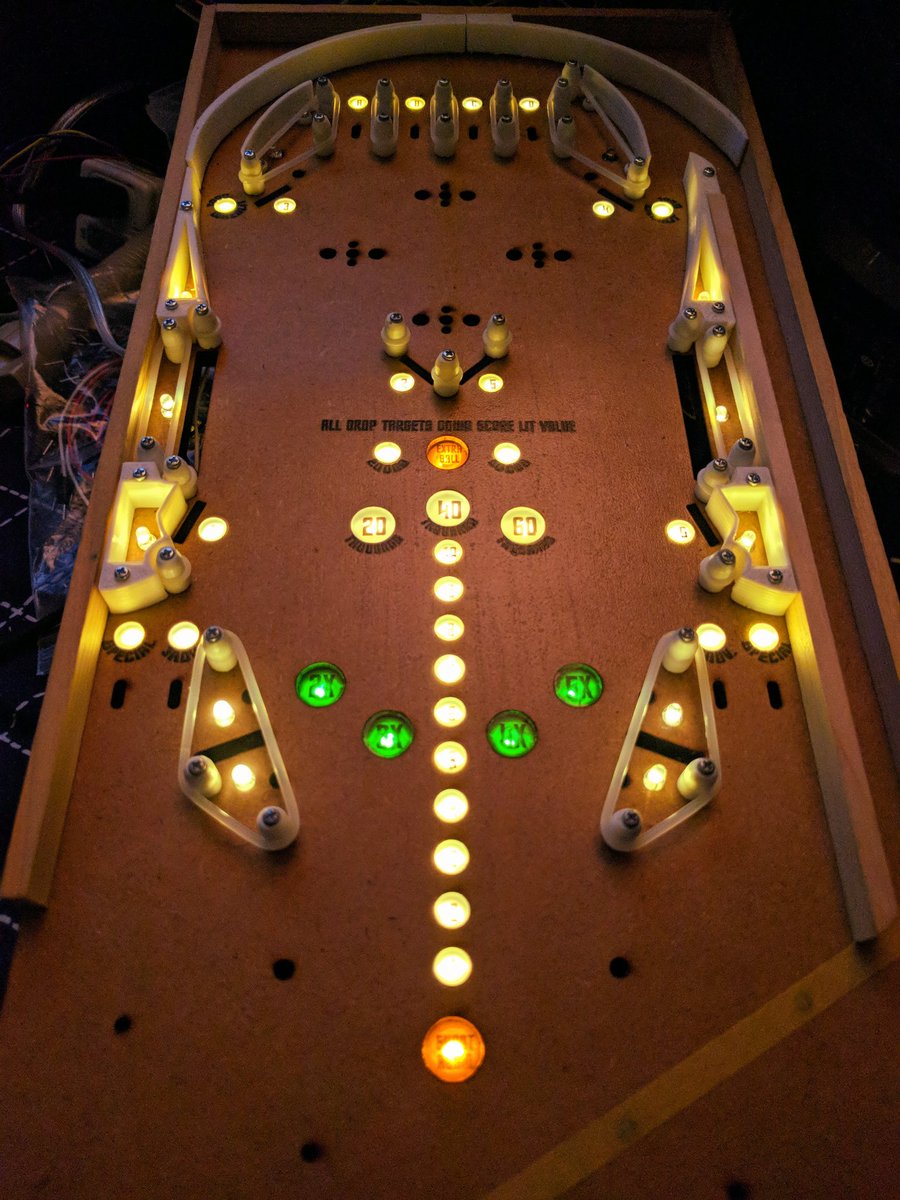 Noguo プレイフィールドのledの配線が終わったがコネクタのコンタクトが無くなったので今日はここまで 1 3 Scale Homebrew Tabletop Pinball Pinball ピンボール Arduino 自作 T Co Mojx93tckr Twitter