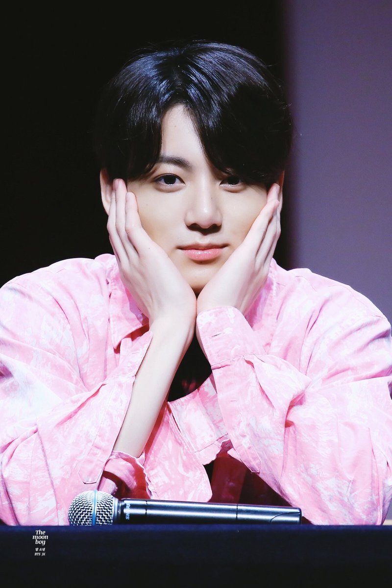 jiminflippy's tweet photo. cosito precioso.♥️

#SoHappy @radiodisney #RDMA @BTS_twt https://t.co/7kGFvSuPv1