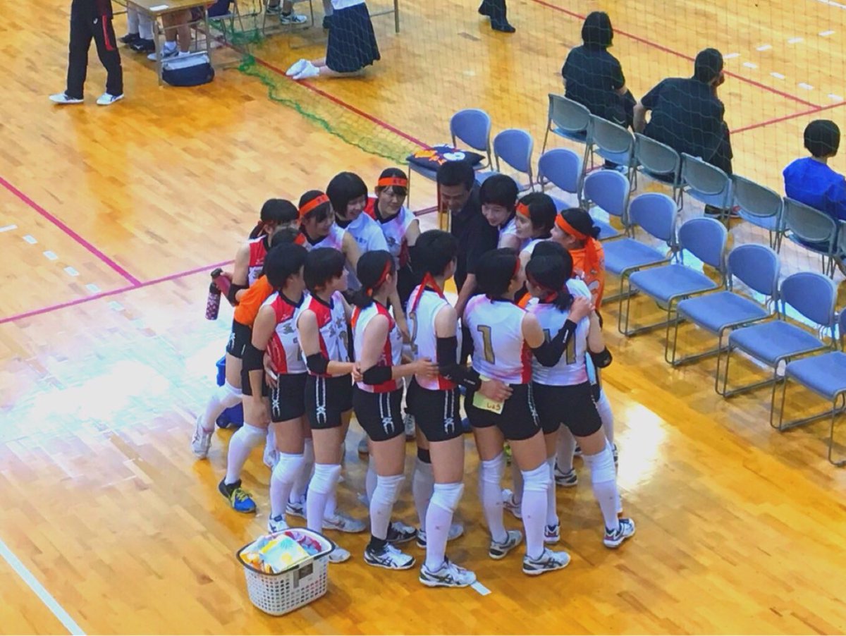 ___NANA627's tweet photo. 私のバレー人生に悔いはない！！
今までありがとう。

玉女バレー部だいすき♡♡ https://t.co/7yScbofsyJ