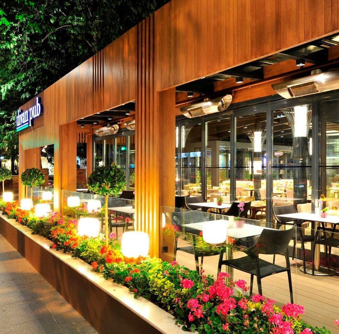 CafeD10's tweet photo. İstanbul'da #iftar için 4 ayrı #Divan🍴
Four finedining and gourmet food destinations in #İstanbul by #Divan
for #dinner #iftar #breakfast #brunch
#DivanPub #Erenköy, #DivanBrasserie #Bebek, #DivanBrasserrieBeyoğlu, Rahmi M. Koç Müzesi #Halat by Divan #DivanRestoranları https://t.co/E0KB0o26Mn