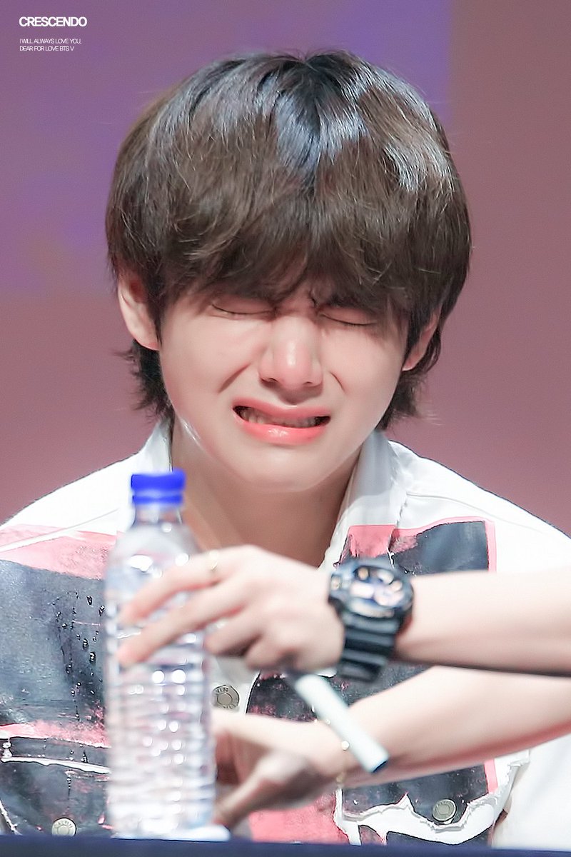ipurple7rainbow's tweet photo. Still handsome 👼🐯🍼 @BTS_twt https://t.co/IKrM3DPIQW