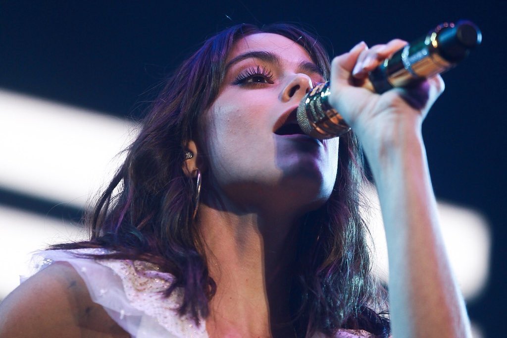 AnnaMerkel9's tweet photo. @TiniStoessel , Yo seré tu princesa❤️
Te amo mucho👑
Mi amor💎 https://t.co/59wV3Xzls6