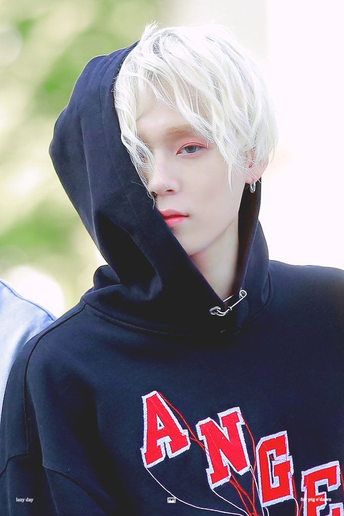 cold_i_dol's tweet photo. 97. 펜타곤 이던 https://t.co/xiwiugd84W