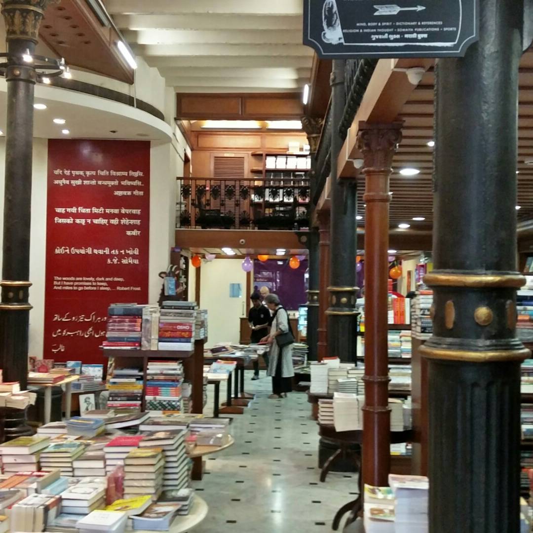 KitabKhanaBooks's tweet photo. Things that make our day. When a humble #bookstore becomes a book lover's pilgrimage.

Thank you Abhinav Shrivastava for the feature!

#bookstorefeature #weekendreads https://t.co/dFBl2odH3c