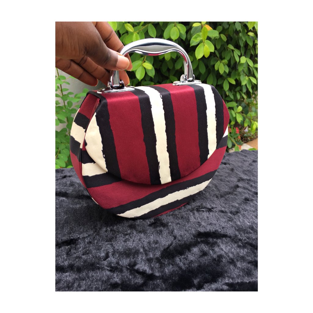 Miz_Fey's tweet photo. Yes I made it...... how much? N5,000 only! Biko slide in to order and don’t forget to epp me RT 🙈🙏🏽 https://t.co/cFLIgZkaZD