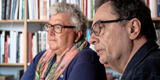 tooppermann's tweet photo. Kunstquartier: Wie weit soll der Leuchturm strahlen? Gerhard Steidl und Hans Georg Näder haben es erläutert.
▫️ https://t.co/1I42KJnS2E
▫️ #KuQua #Kunstquartier #Göttingen #Goettingen #Steidl #Näder #staerkenstaerken #Vernetzung #Kunsthaus @SteidlVerlag @ottobockHQ_de https://t.co/TJ5nnc4vqp