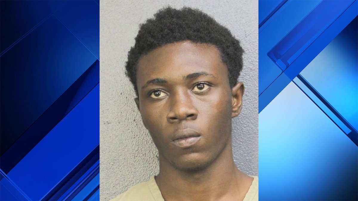 Hollywood man arrested in connection with Pembroke Pines shooting death bit.ly/2kJ0efK https://t.co/9crgAU3xSU