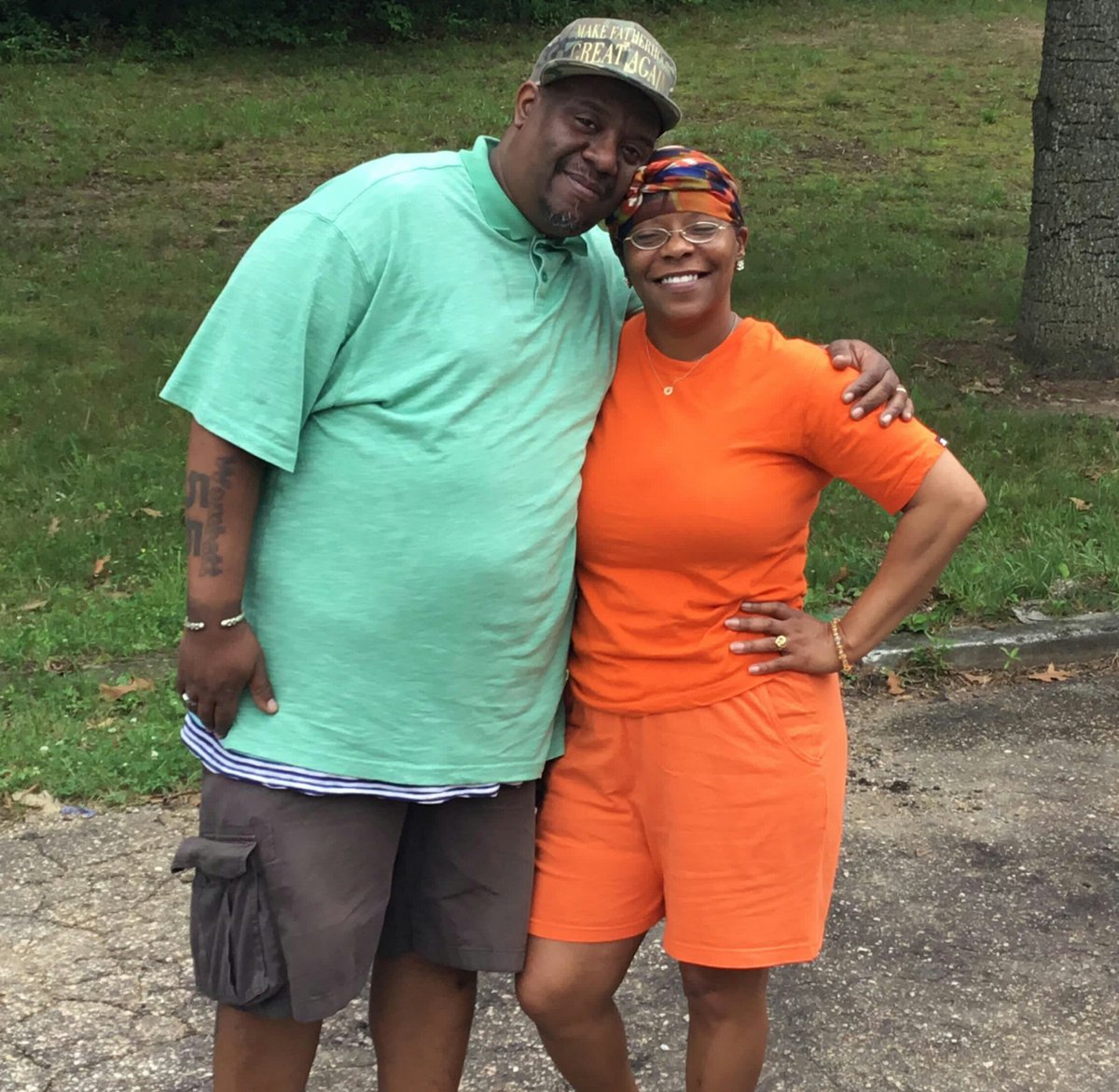 SheekNSassyEnt's tweet photo. Another great show yesterday!Thanks to @wombatt55 for being a guest! #BlackDaddyGang #MBTM #radio #wfbr #music #HipHopAnalogies #WearOrange2018 #SimplySabrina #SheekNSassyEnt https://t.co/x21mTWTwfu