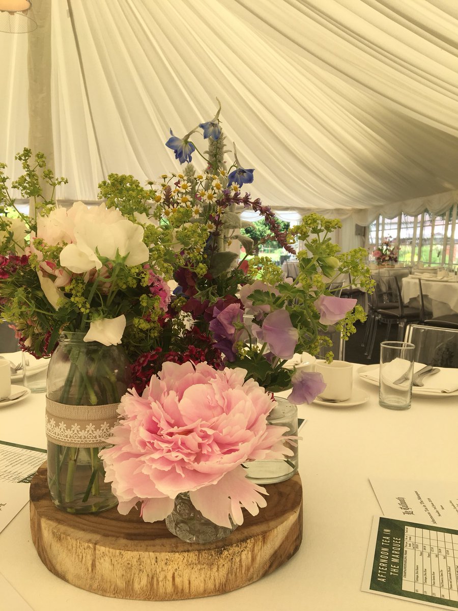 Our first Afternoon Tea in the Marquee and it’s looking fabulous beside the river Stour in the Summer sunshine #flowers #afternoontea #cocktaildj <a href="/InteriorFloralD/">InteriorFloralDesign</a> @DreamwaveEvents