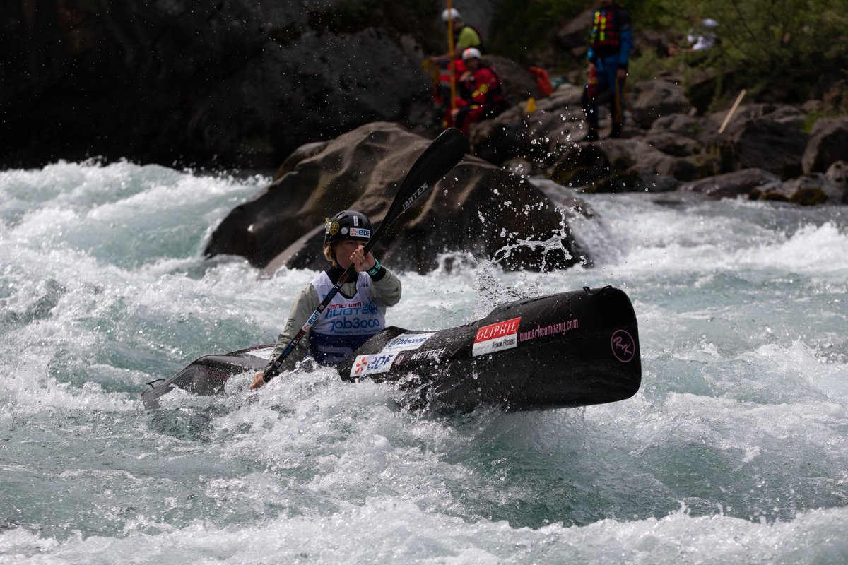 More action photos - #winners earlier today on the #Muota here in #Switzerland - and now on course, the final races in this #WorldChampionships #ICF #kanu #kayak #canoe #ICF <a href="/PlanetCanoe/">Everything canoe, kayak, and SUP</a> (Pics: Neil Smorthit)