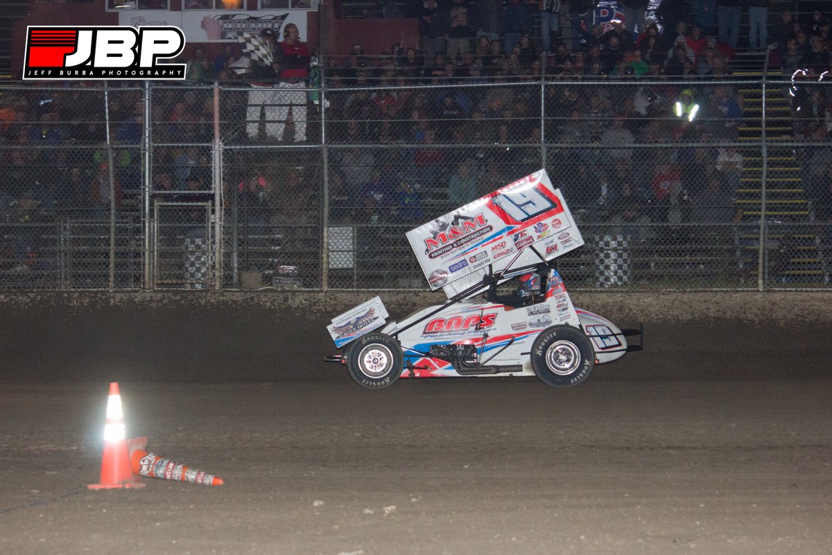 jeffburba37's tweet photo. .@brentmarks19 picked up his first career @WorldofOutlaws victory last night at the Wilmot Raceway https://t.co/9M3iIR6RbH