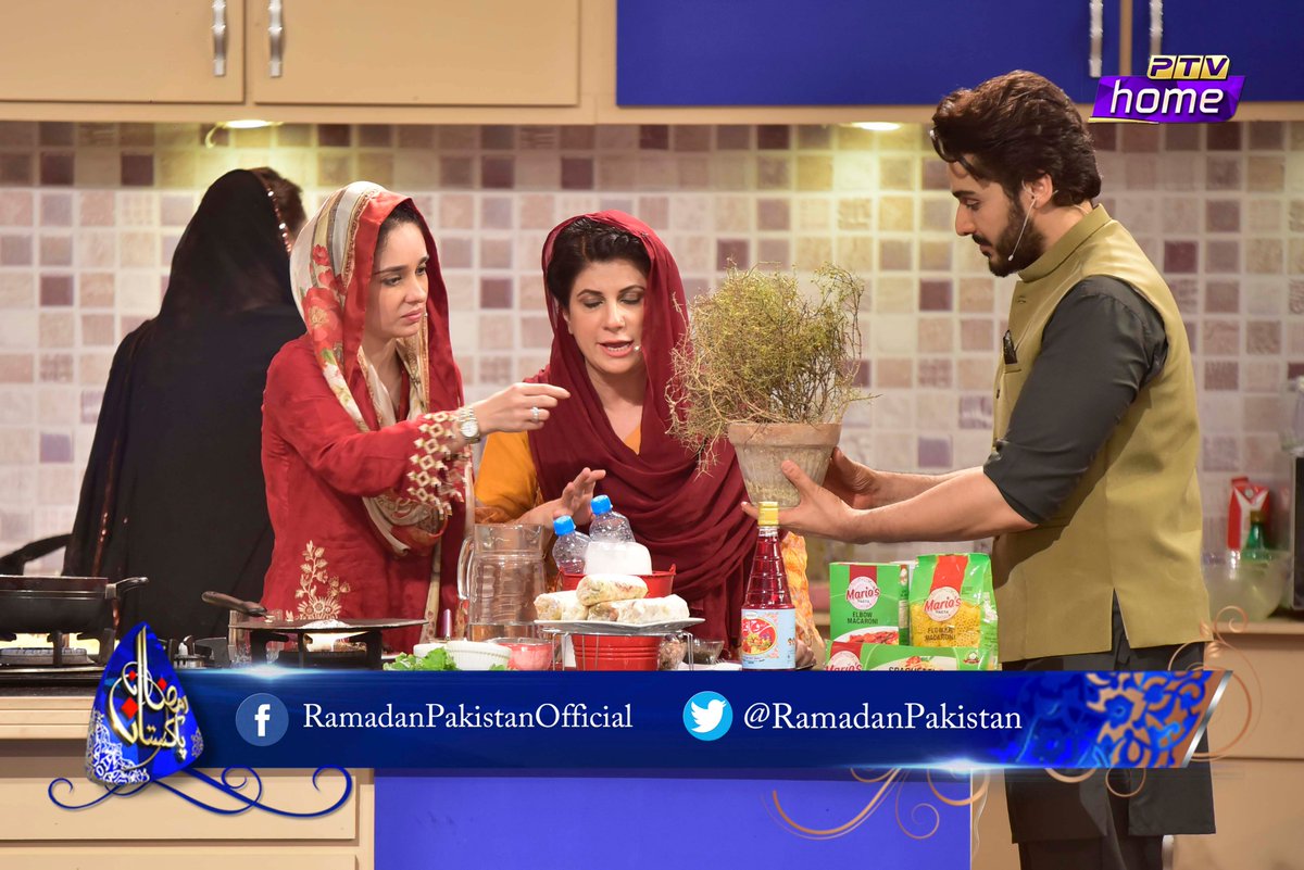 RamadanPakistan's tweet photo. 18TH AFTARI SPECIAL RAMADAN PAKISTAN TRANSMISSION ONLY ON PTV

SEEKHIYE LAZEEZ KHANANY BNANY WITH CHEF SAMIA JAMIL

#PTVHOME
#PTVSPORTS
#PTVNEWS
#RAMADANPAKISTAN , #RAMADANPAKISTAN2018 , #RAMZANPAKISTAN #ZEHRAABBAS 
#JUGGUNKAZIM #AHSENKHAN #JUGGUN https://t.co/Y4e51ApIId