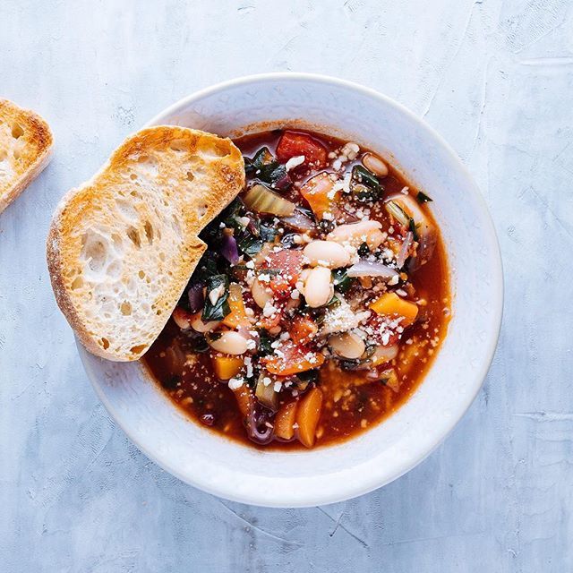 I am obsessed with our feel good mostly minestrone soup right now! Good for the soul, your body and is completely #crueltyfree Enjoy! ift.tt/2sC4gdp #vegan #veganfood #veganeats #veganrecipes #vegansoup #minestrone #healthyfood #kidapprovedfood… ift.tt/2J5uvUw