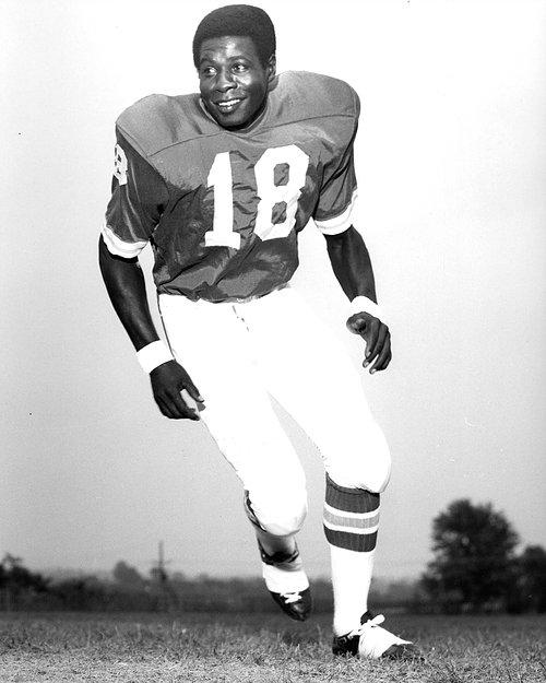 Happy BDay to lifetime member and Hall of Famer Emmitt Thomas! 