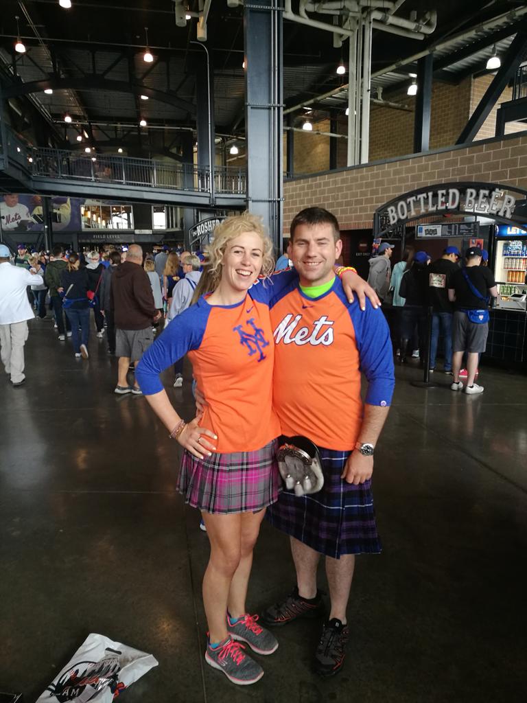 spudofcongeith's tweet photo. Excited for our first ever baseball game @Mets #citifield #nikeonmets #scotsontour https://t.co/aIe4Mt1NPX