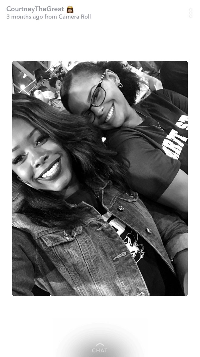 staesh_'s tweet image. Happy Birthday to our #Live5 @AdoreeCourtneyy 💙‼️  2️⃣1️⃣ have an amazing birthday 💙😝