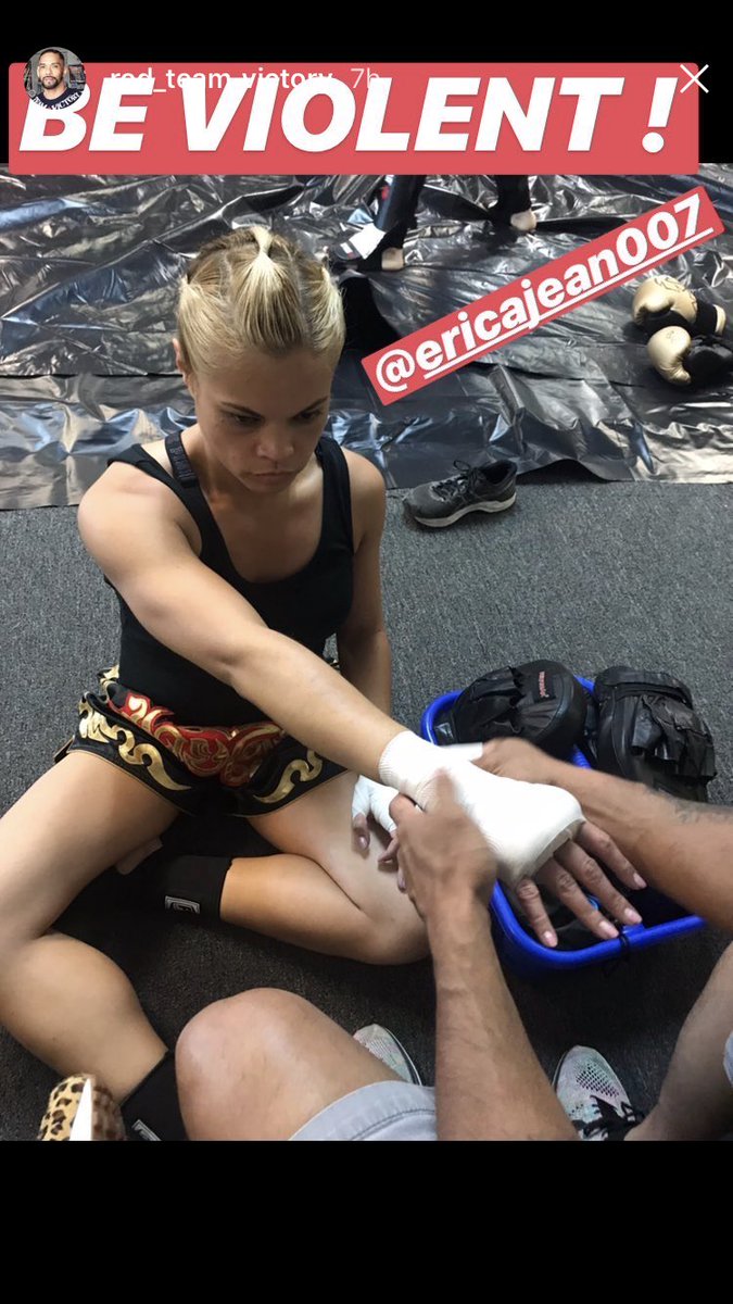 EricaJean007's tweet photo. All i do i WIN #teambullybuster #TEAMVICTORY https://t.co/XnXxnLUL54