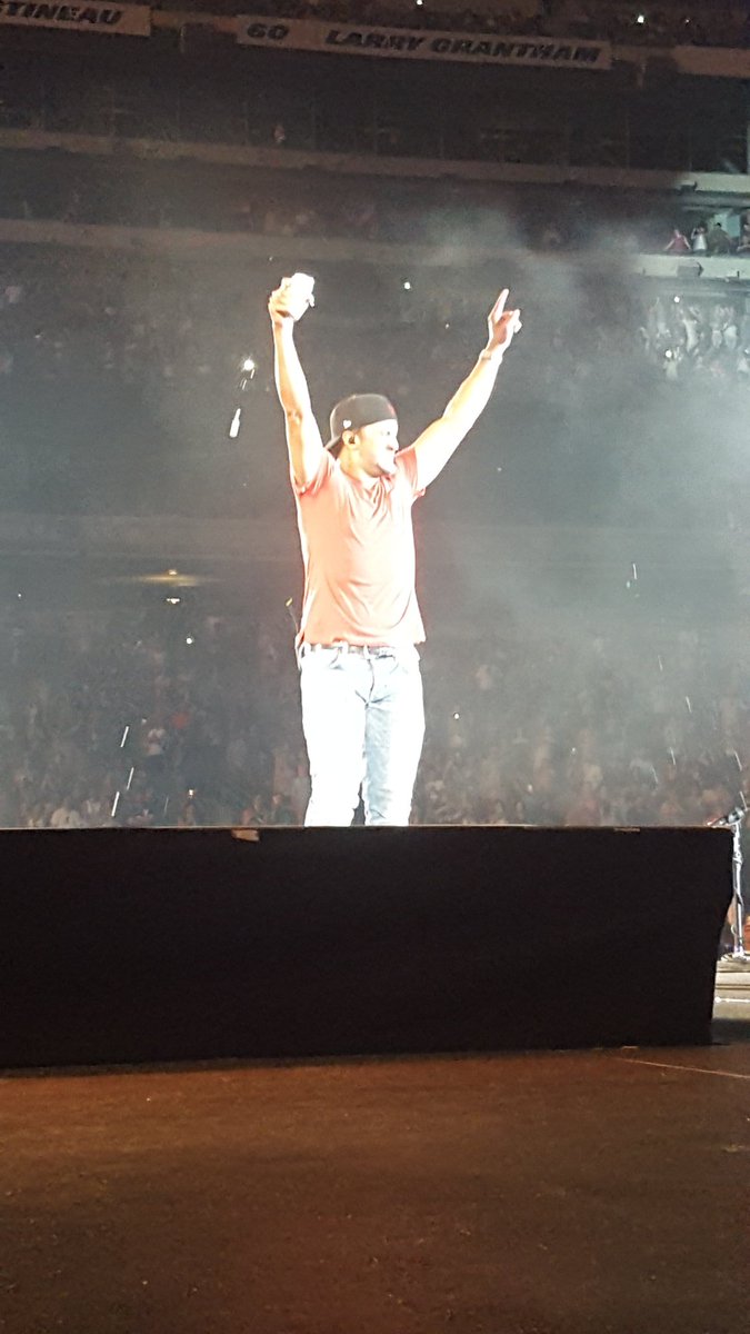 LB Houllie tweet media