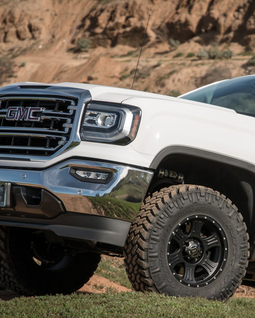 NittoTire's tweet photo. Trail Grapplers make everything easy like Sunday morning.

#Nitto | #TrailGrapplers | #GMC | #OffRoad | #RoadsOptional | @IVDSuspension | #IconEquipped https://t.co/iWWelsV6Pa
