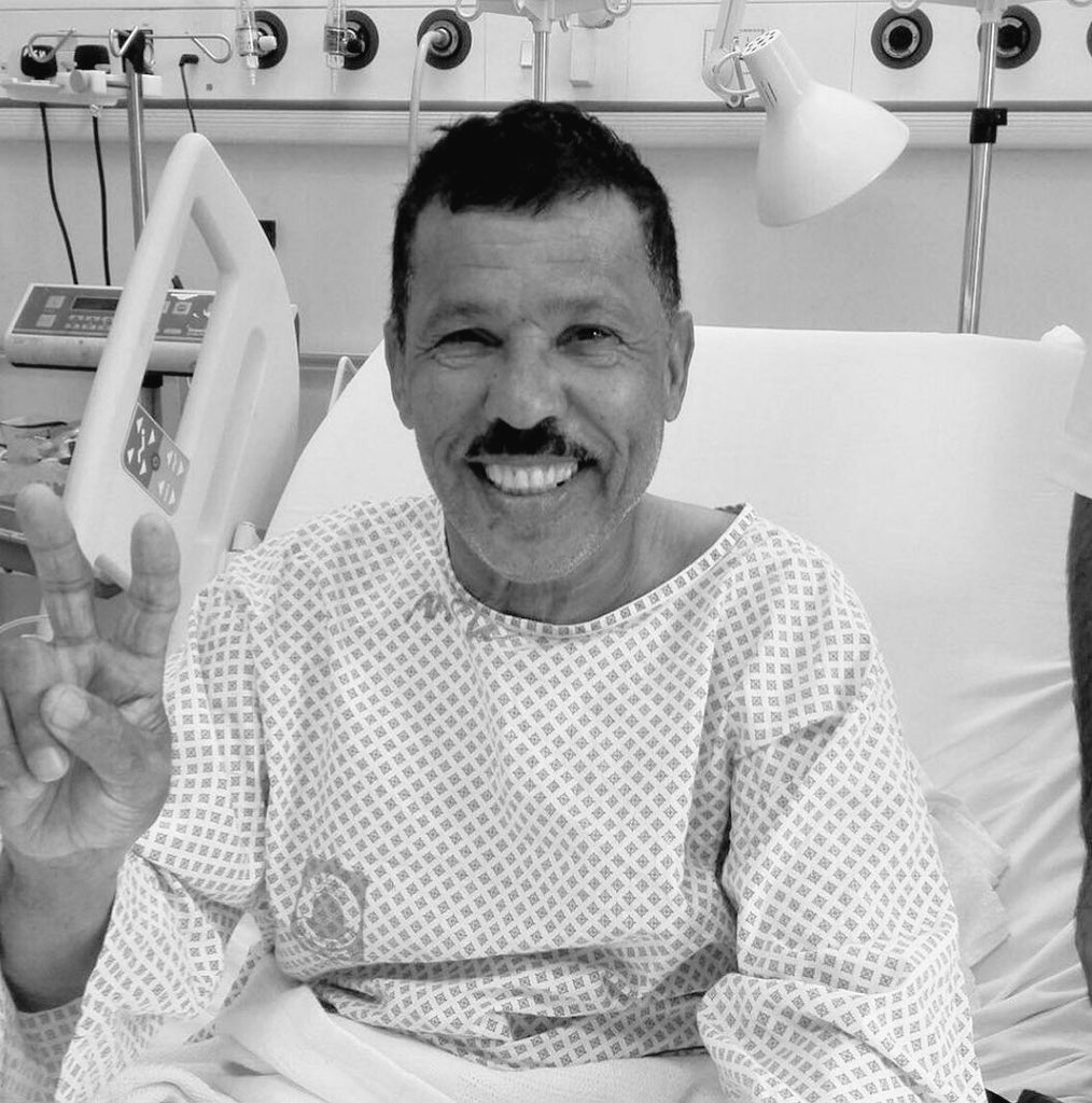 0_9xp's tweet photo. نتقدم بخالص التعازي وصادق المواساة لذوي الفقيد حمد المخيني رئيس رابطة منتخبنا الوطني داعين الله تعالى ان يتغمده بواسع رحمته.
 #وفاة_حمد_المخيني https://t.co/ucaR7KskAR