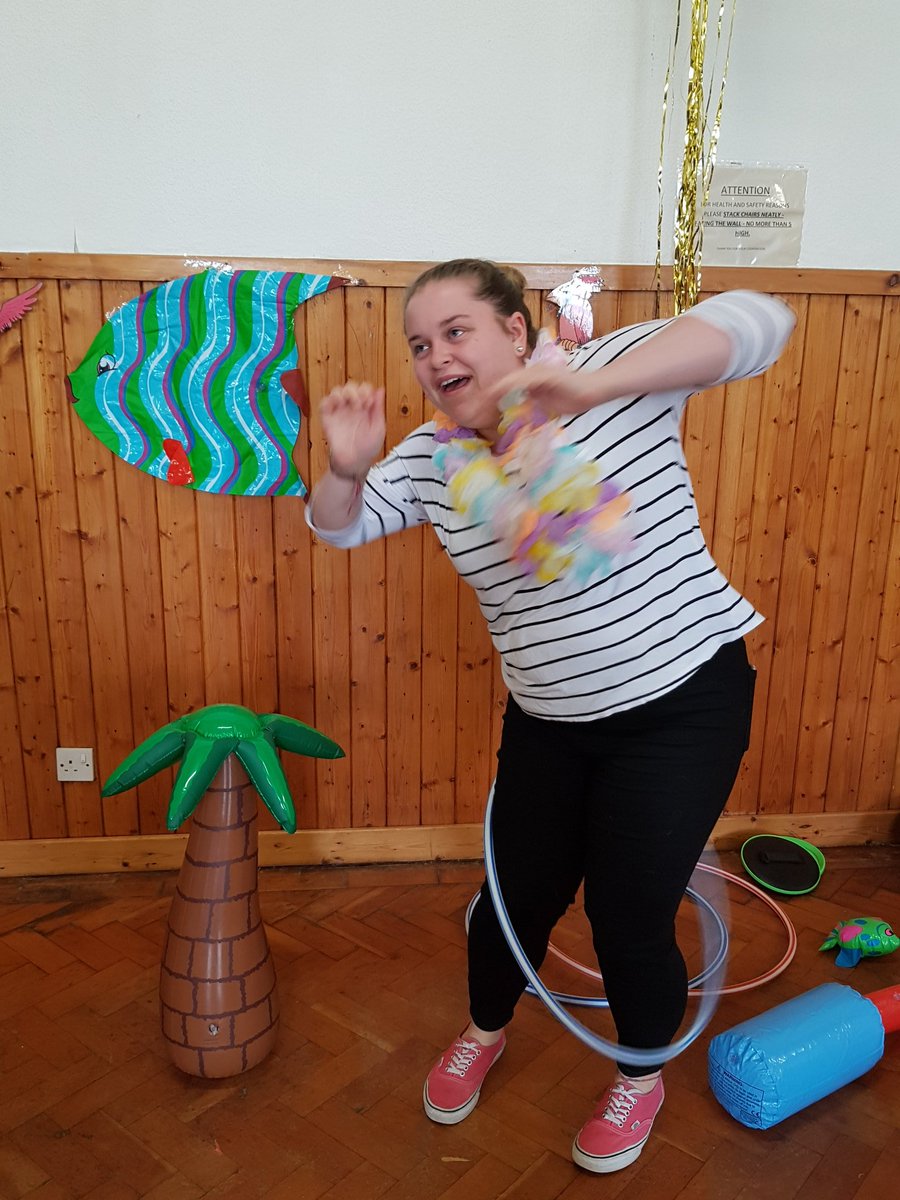 abzgbee18's tweet photo. #GB125 #juniorparty #iamgbsgirl juniors now enjoying the party fun!!! https://t.co/mwaIu77FD0