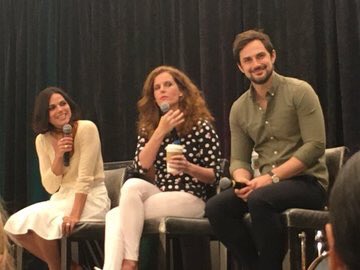 RebeccaMaderBR's tweet photo. 📸 • Três bebês lindos e felizes no painel de hoje 💕 — Via @goldforever23  #OUATORL https://t.co/xMH7xxU2tZ