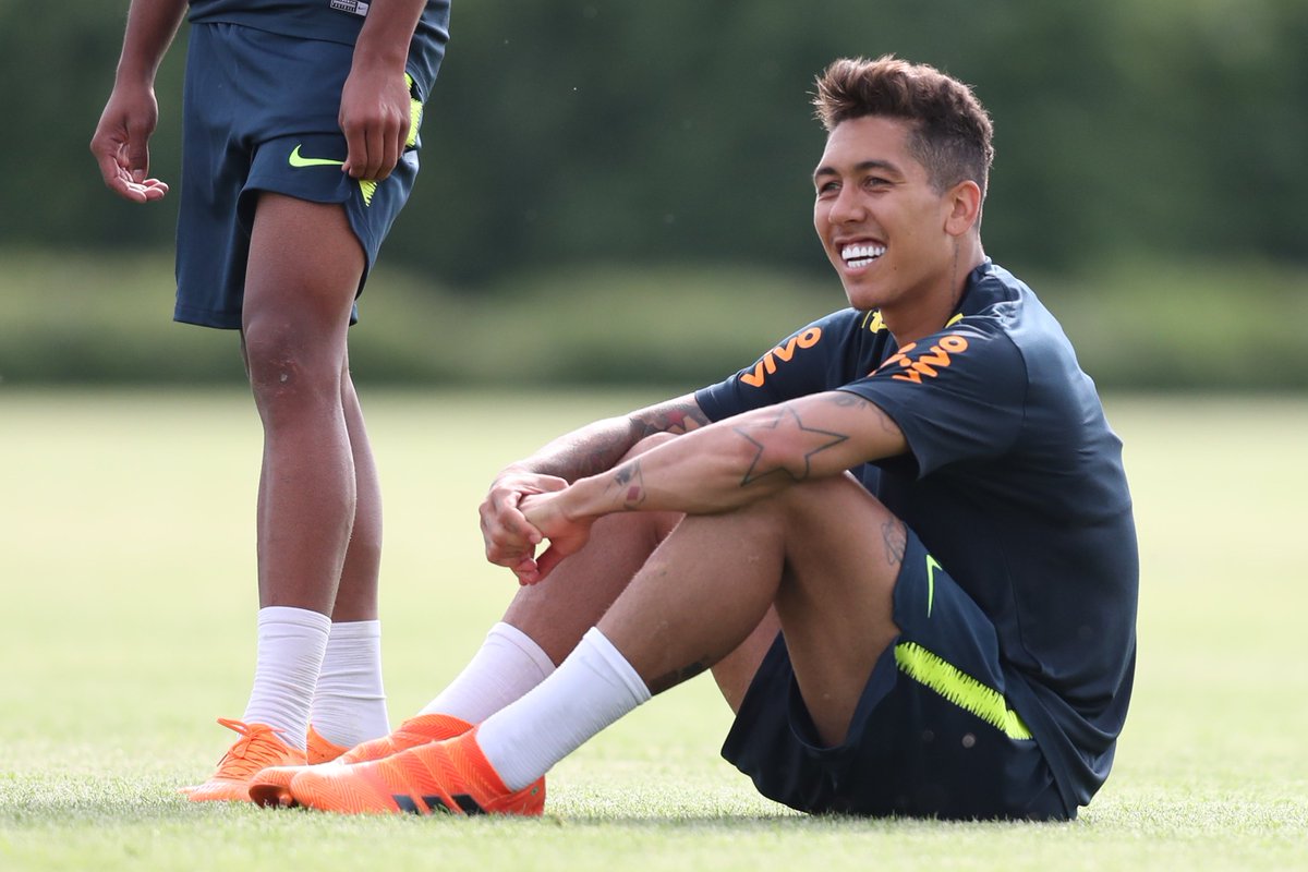 Quem deveria ser o titular da #NossaSelecao?

❤ Gabriel Jesus
🔁 Roberto Firmino

#AmistosoNoSporTV #SouSporTVnaCopa 

📸Lucas Figueiredo/CBF