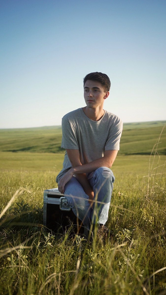 greyson chance on Twitter "shooting the Good As Gold MV this weekend