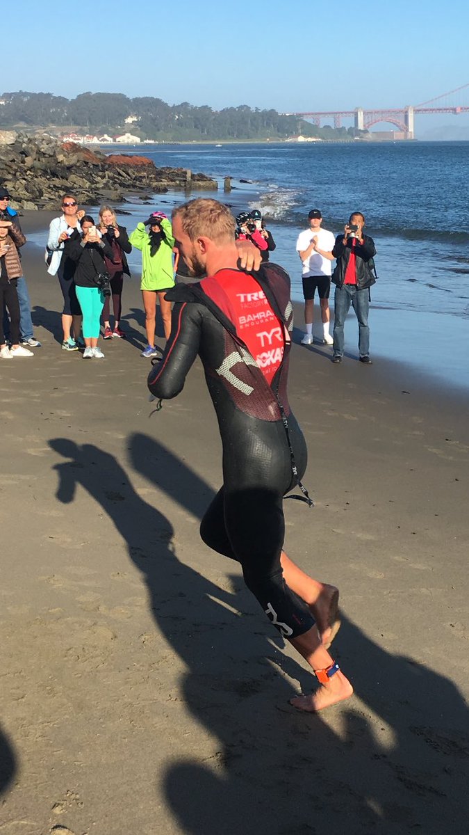 Swim update: <a href="/benkanute/">Ben Kanute</a> is first out of the water! Followed closely by <a href="/camdyetri/">Cameron Dye</a> #EscapeAlcatrazTri