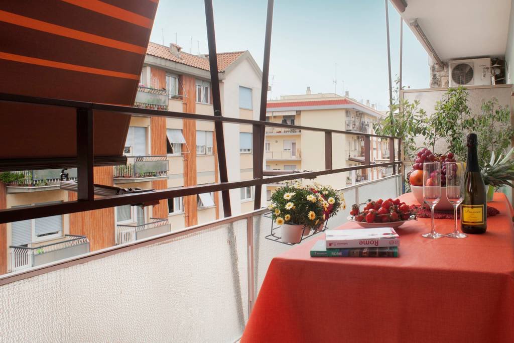 Greg Hacon tweet media