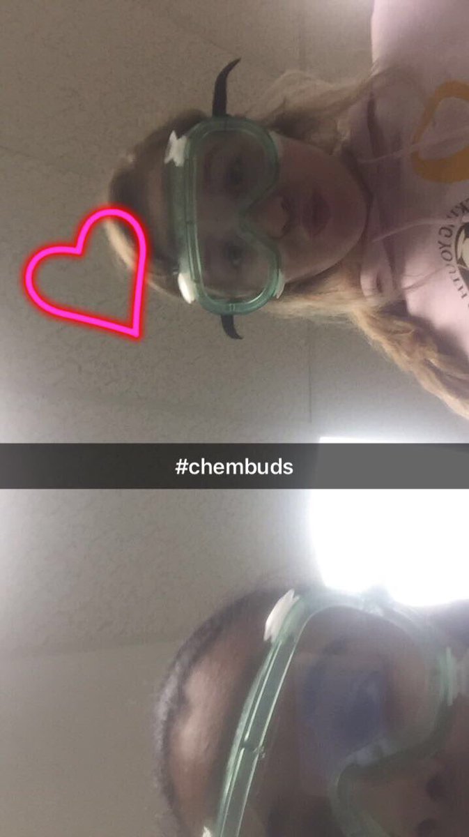asia__bryantt's tweet photo. Happy bday to the craziest and funniest girl ik🤩im so glad we became friends this year and got close!there’s never a dull moment w u🤞🏽hope your day is as bomb as u are!💣im gonna miss u sm next year, luv u long time❣️❣️❣️#chembuds #hsm #djmiller #sandycheeks https://t.co/QD98vOJyxL
