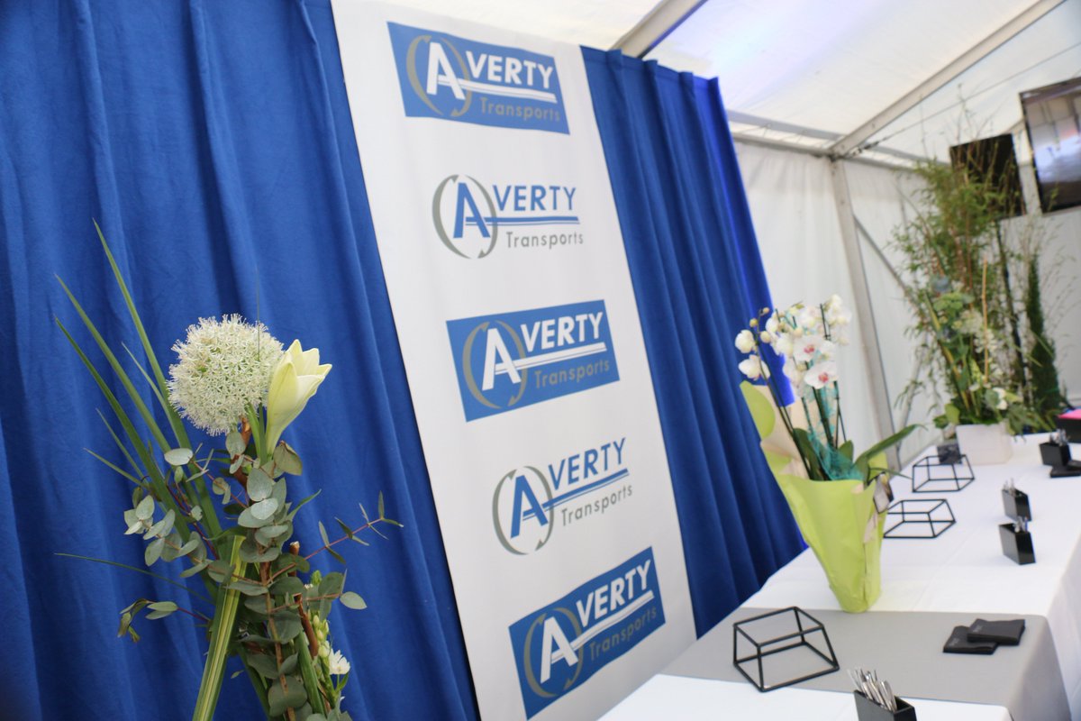 starsinbox's tweet photo. Starsinbox c'est également des photos réalisées pour l'inauguration du Groupe TCDA #Transports #Averty à Aizenay Averty https://t.co/K6B1MdbXld