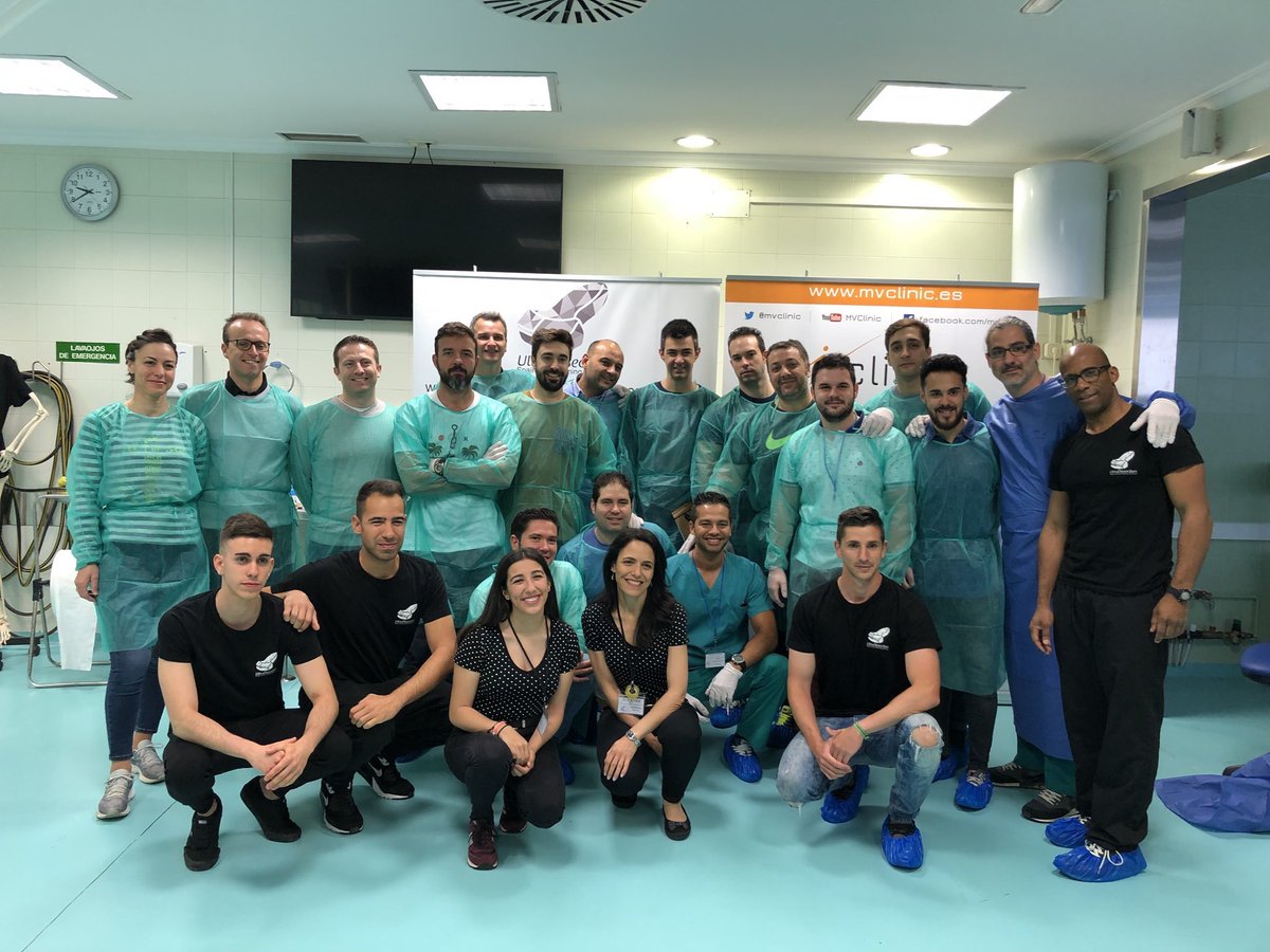 sgelite2009's tweet photo. NEUROMODULACION PERCUTANEA ECOGRAFIA ECOGUIADA sobre cadaver Thiel, de la mano de MVClinic y Ultradissection. 
Hemos trabajado abordajes nuevos invasivos y perfeccionando los que ya conocíamos en Cuello, cervical y Miembro Superior. #FisioterapiaInvasiva https://t.co/cAtxtlP8UT