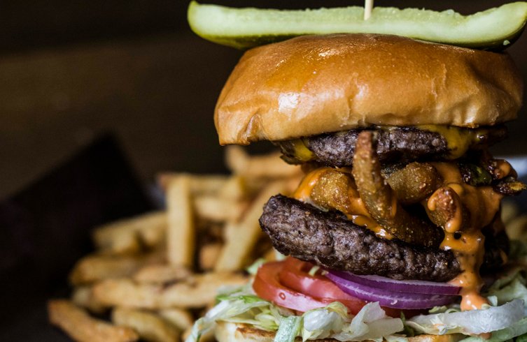 Burgers = LOVE! Find your new favourite Big Rig Burger today! BLT, Chop Chop, Chicken Crunch or Double Stack? #burgers #burgerlover #burgerlife #homemadeburger #ottcity #ottawafoodies #ottawarestaurants