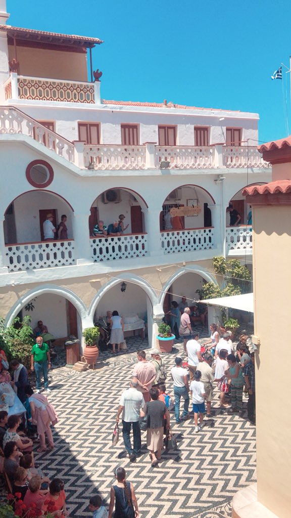 lockthemap's tweet photo. Today we visited a monastery at the south of the island, where women come from all over to pray they can have children, followed by an afternoon in the village of Symi north of the island. #symi #greece @symi https://t.co/mgyoe2awZ6