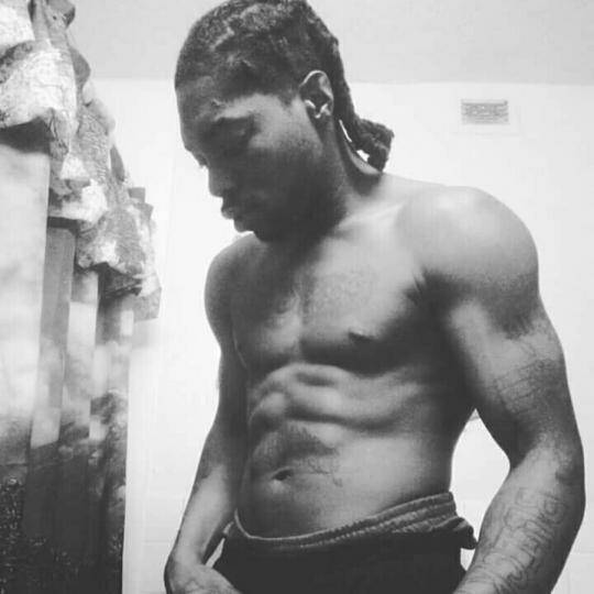Pandaswagg7's tweet photo. 🙌 YASSS It's time for a great show ☥FlamezhoodYXG:gm #FeatureMe 
https://t.co/WBD4qfL30j https://t.co/aCAgvnRlvU