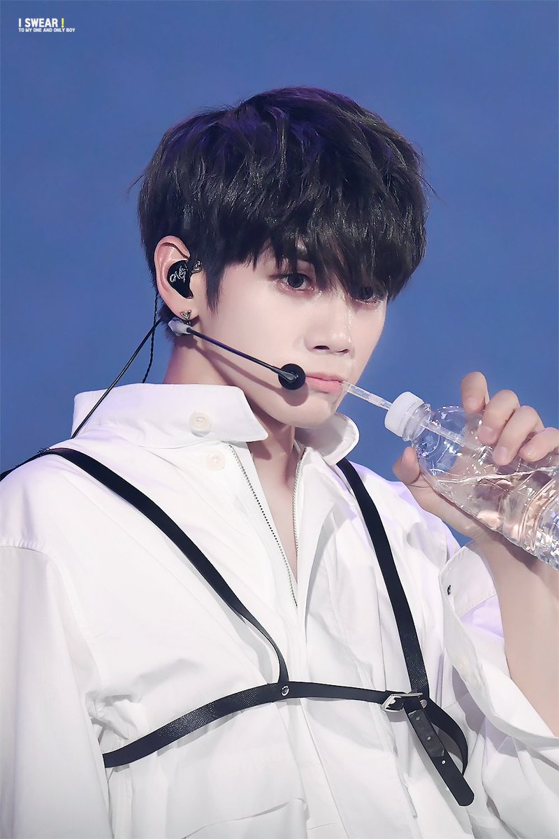 Iswear_Osw's tweet photo. 180603  ONE : THE WORLD IN SEOUL 
 베이비❤️❤️
#옹성우 #OngSeongwu
#워너원 #WannaOne https://t.co/ynlc52GPGy