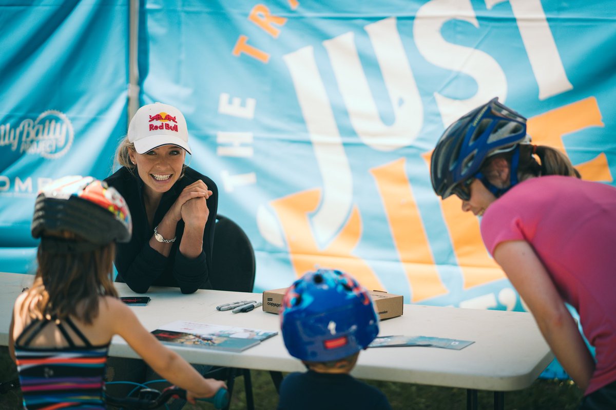 EBattyProject's tweet photo. The @DurhamShredders are making leaps and bounds. So happy & proud to support this program π #MoreKidsOnBikes #YouthCyclingProgram #LearnToRide #LearnToRace https://t.co/R6YvsMfWiF