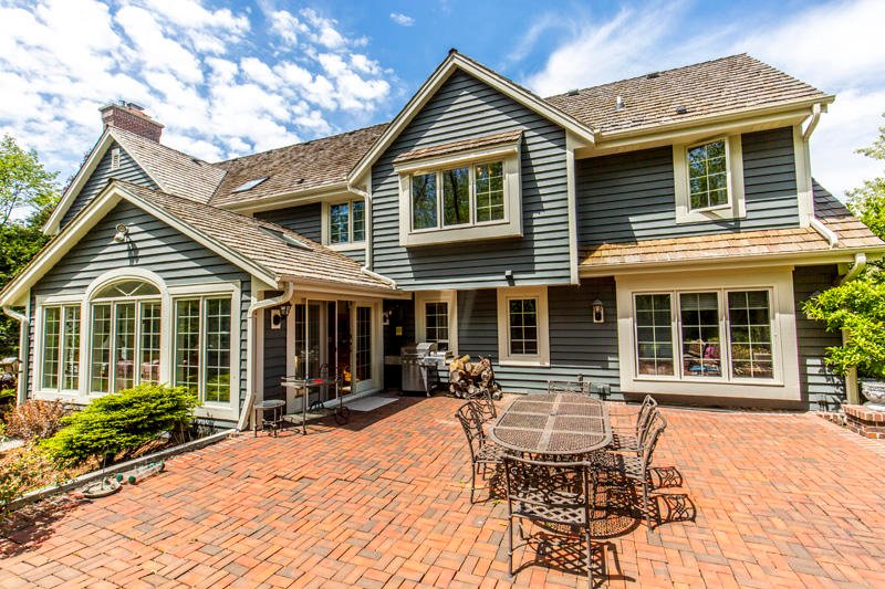 TheLienTeam's tweet photo. Outstanding 6 ๐/ 5.5 ๐! Kitchen w/ top-of-the line appliances. Sunroom ๐ดโ๏ธ๐ตw/ cathedral ceiling & skylights shedding tons of light! Immaculate yard, large patio and manicured landscape, 3.5 garage & private Cul Du sac ๐ ๐๐๐ผ!!
#dreamwithlien #thejefflienteam https://t.co/DjUqP4CkNW